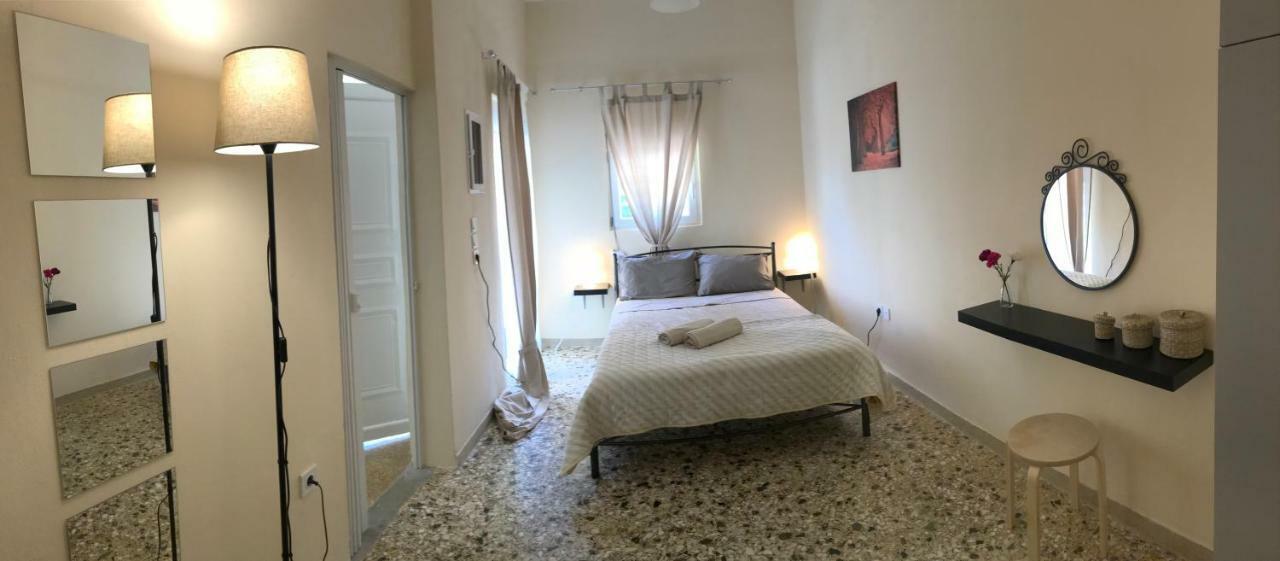Sunshine'S House Near The Beach, 10 Min From The Airport Artemida  Exterior foto
