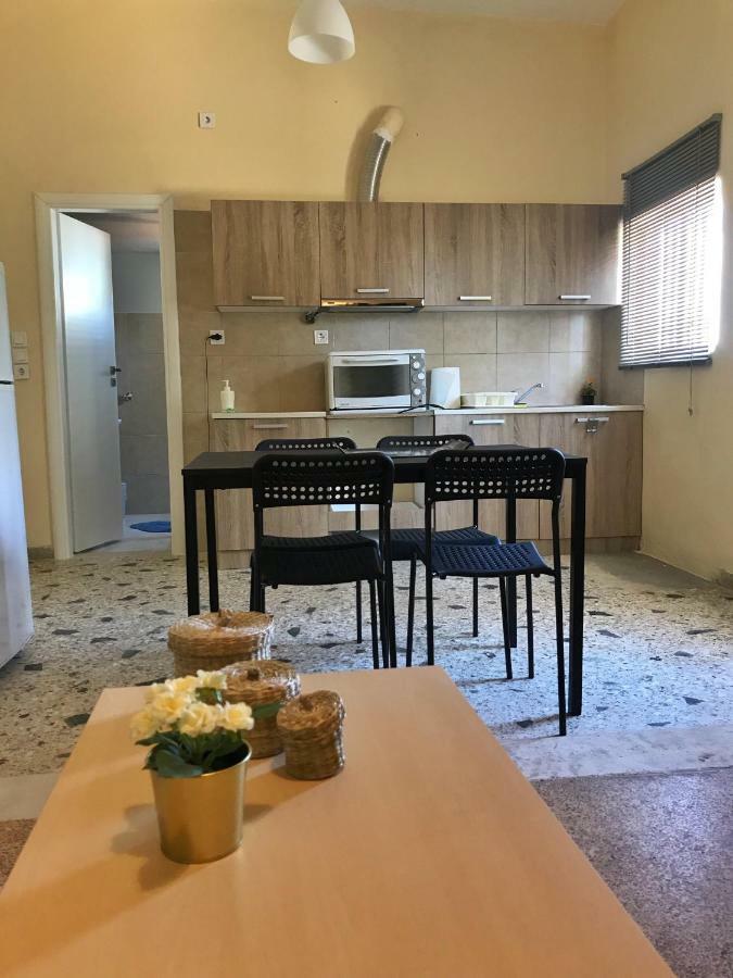 Sunshine'S House Near The Beach, 10 Min From The Airport Artemida  Exterior foto
